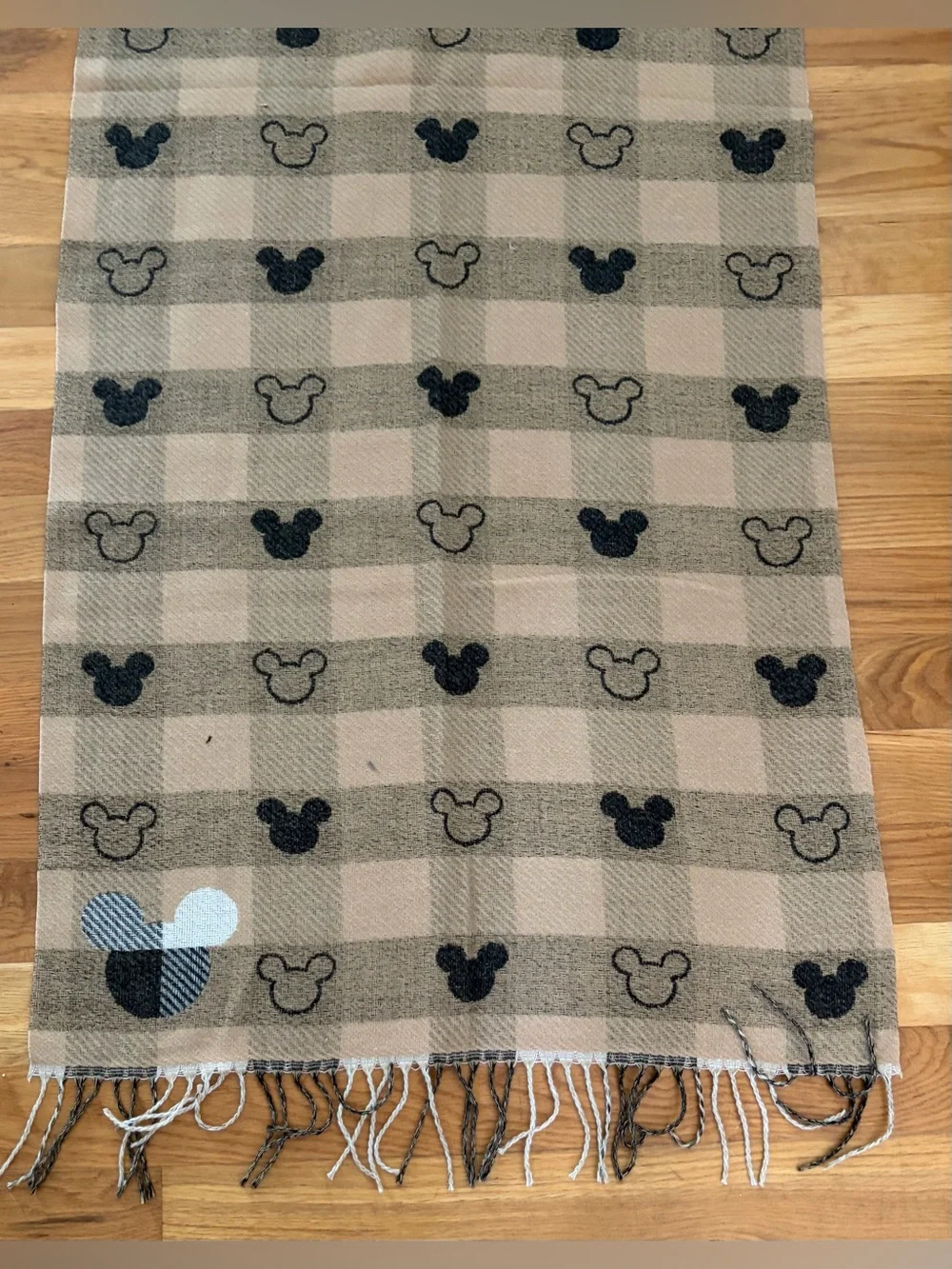 Scarf Mickey Mouse Fringed Large New